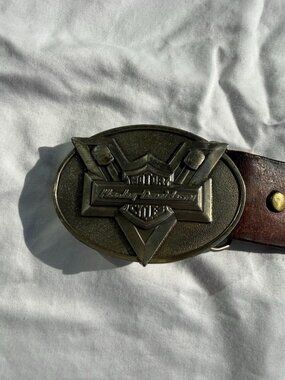 1983 Harley Davidson Belt Buckle with Harvest size 34 leather belt
